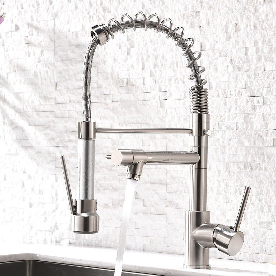 Modern-Style Kitchen Sink Faucet | Single-Handle Stainless Steel Kitchen Faucet (with Pull-Down Sprayer), Brushed Nickel Finish